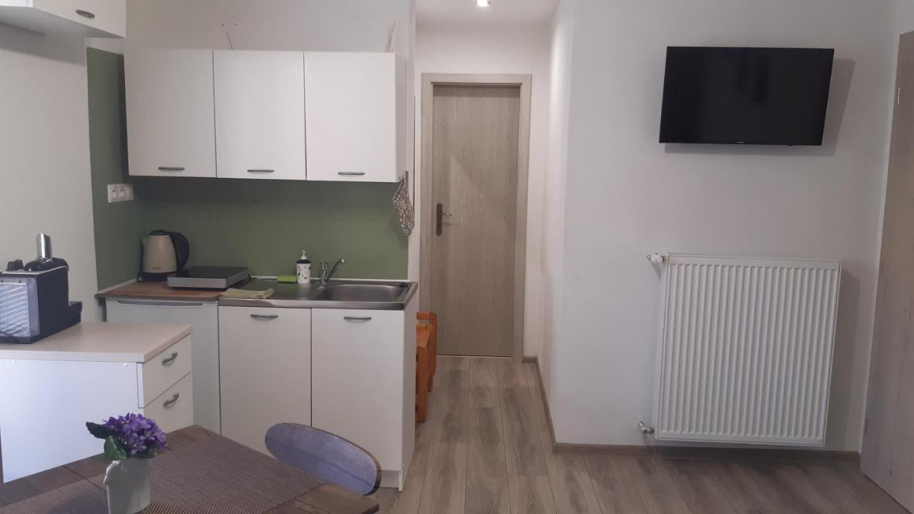 Bike Apartments 1 Hodruša Εξωτερικό φωτογραφία