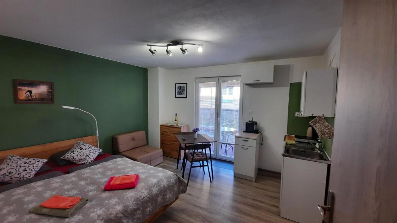 Bike Apartments 1 Hodruša Εξωτερικό φωτογραφία