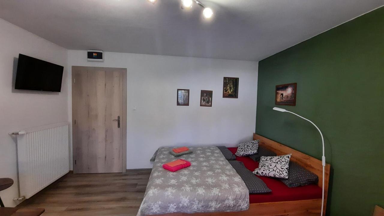 Bike Apartments 1 Hodruša Εξωτερικό φωτογραφία