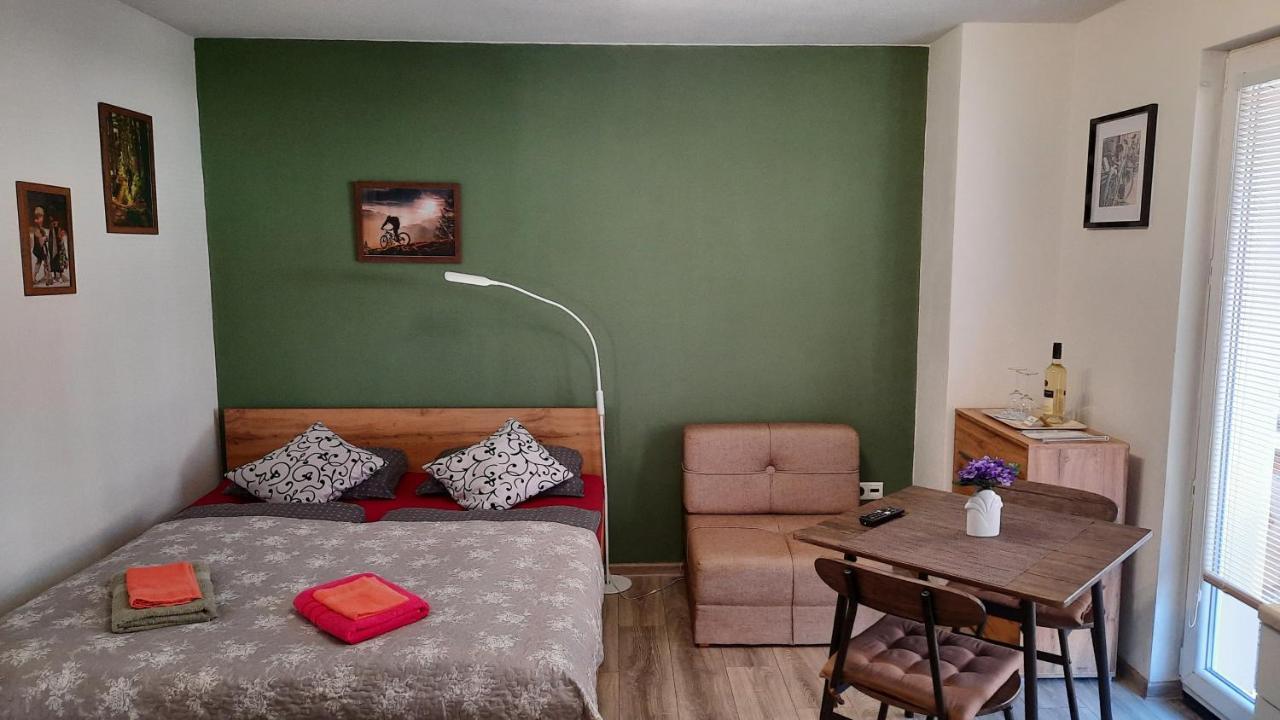 Bike Apartments 1 Hodruša Εξωτερικό φωτογραφία